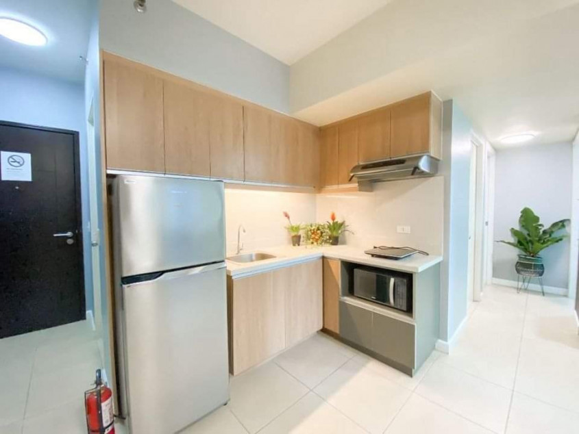 Bright & Spacious 2-Bedroom 2-Bathroom Corner Unit With Modern Features in BGC