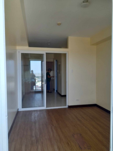 RUSH SALE 1BR Unit at Zinnia Tower - Direct Seller