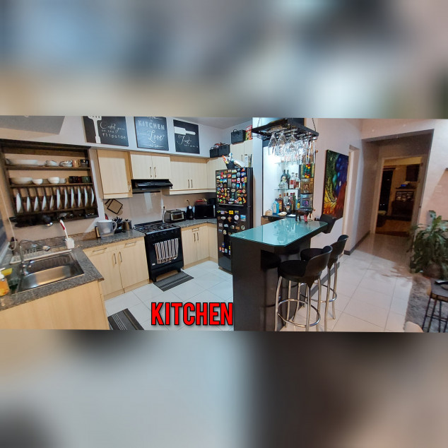 Lumiere Resdences - 3 bedroom end unit converted to a 2 bedroom unit; 2 full bathrooms; 83 sq. mtr.