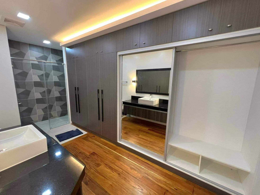 340 sqm - Elegant House and Lot for Sale in Sikatuna Village Quezon City