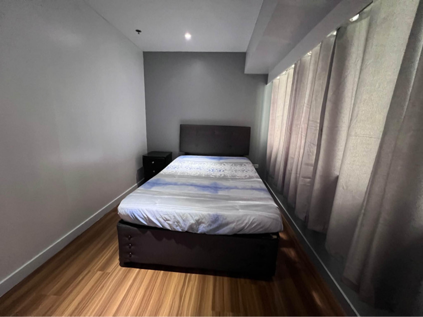 Clean Title Furnished 2BR Bi-level Unit FOR SALE at Fort Victoria BGC Taguig