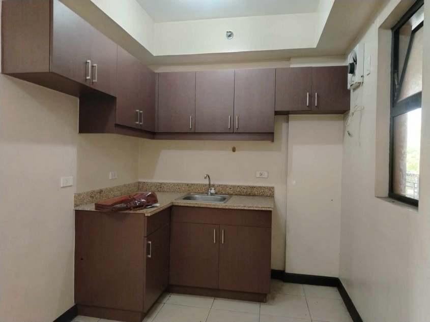 📍Condominium Unit Foreclosed Property for Sale in  Redwoods Residences QC