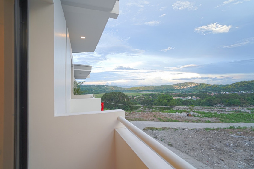 House and Lot for Sale in St. Monique Valais Binangonan Rizal- Thru Pag-Ibig Financing 🙏💙🏡