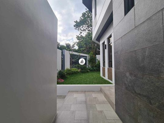 4 Bedroom, House and Lot for Sale in Cupang Antipolo near Marikina