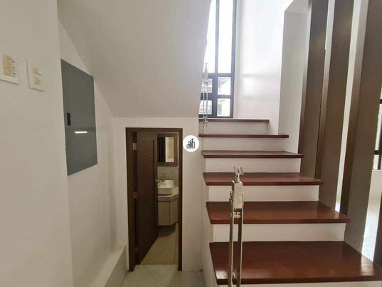 4 Bedroom, House and Lot for Sale in Cupang Antipolo near Marikina