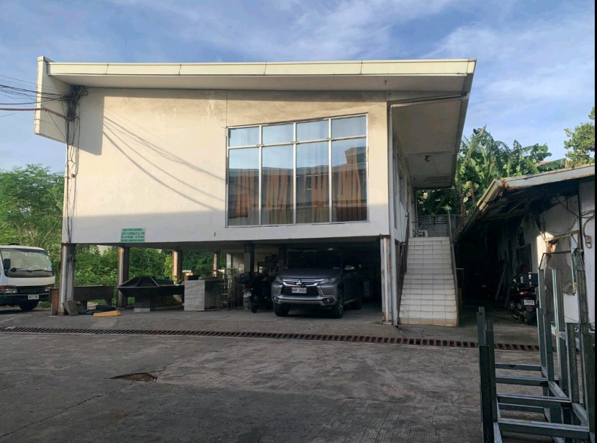 Valenzuela Warehouse With Office Building For Sale