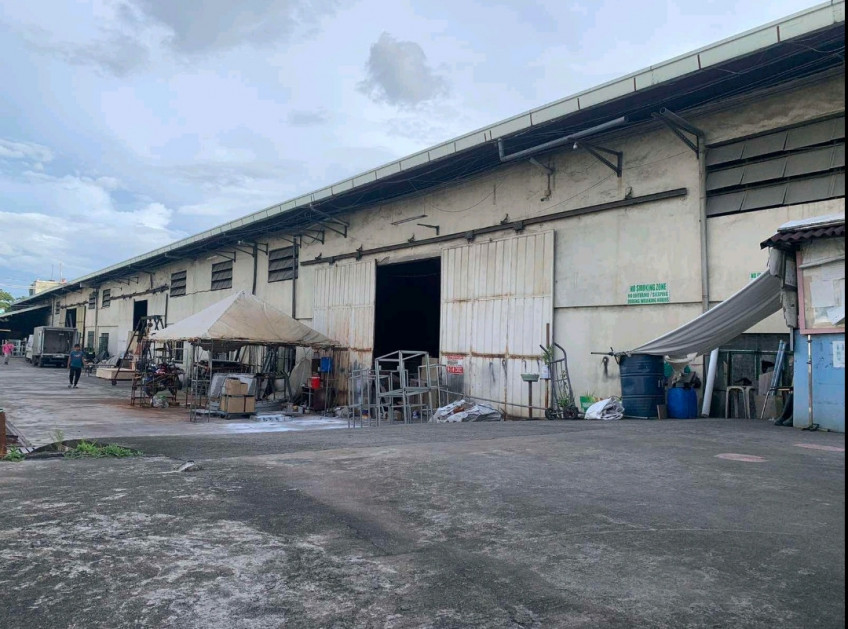 Valenzuela Warehouse With Office Building For Sale