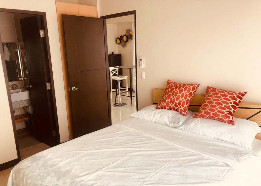 Clean Title 1BR with Balcony & Parking FOR SALE at Greenbelt Hamilton Legazpi Makati