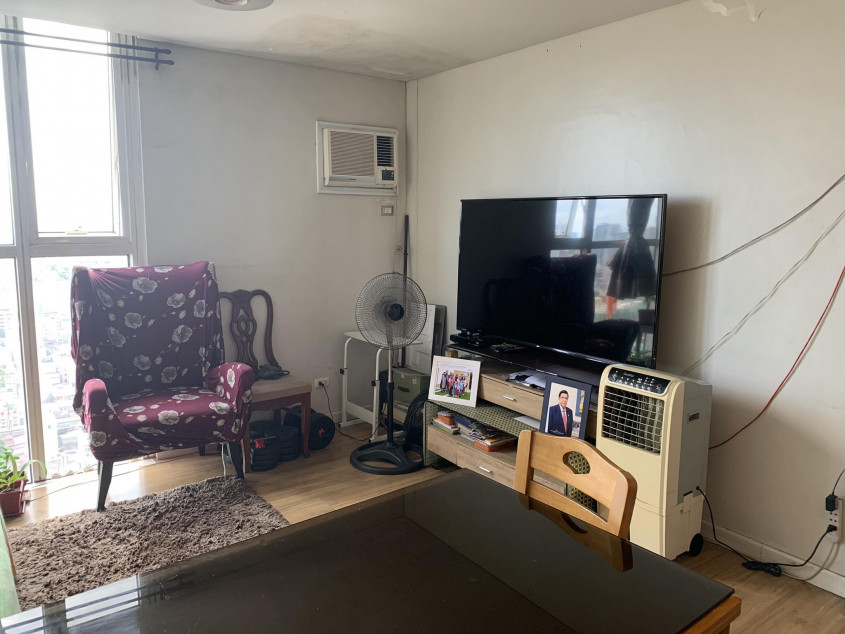 Fully Furnished 70 sqm - 2 Bedroom, 2 T&B, TOP Floor Unit in Celadon Park Towers of ALVEO