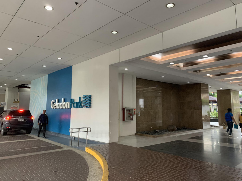 Fully Furnished 70 sqm - 2 Bedroom, 2 T&B, TOP Floor Unit in Celadon Park Towers of ALVEO