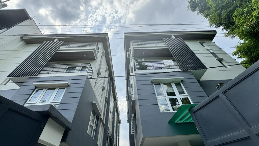 4Bedrooms - 4 Storey Townhouse FOR SALE in Heroes Hill Quezon Avenue (1 Unit Left)