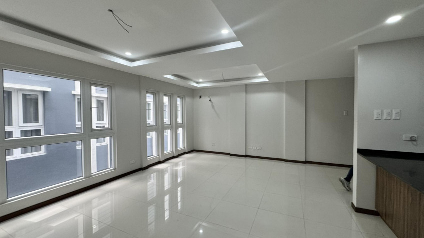 4Bedrooms - 4 Storey Townhouse FOR SALE in Heroes Hill Quezon Avenue (1 Unit Left)