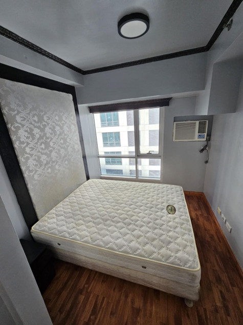 East of Galleria Newly Renovated 2BR unit (Ortigas CBD)