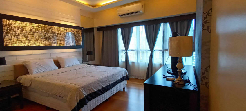 Furnished 2 Bedroom Unit With Parking The Residences At Greenbelt