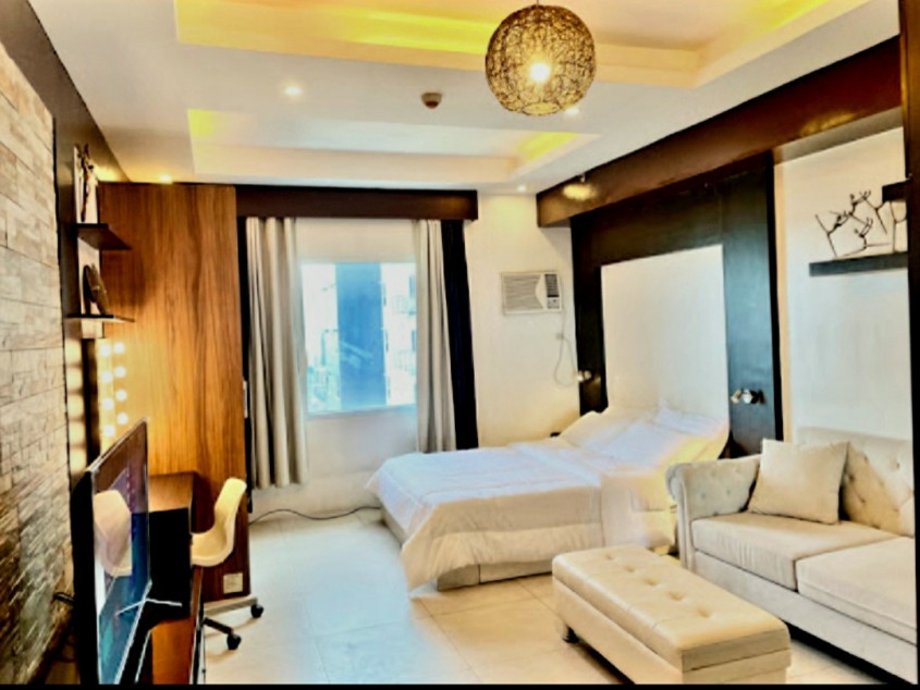 Studio Unit In Aspire Tower, Nuvo City, Quezon City