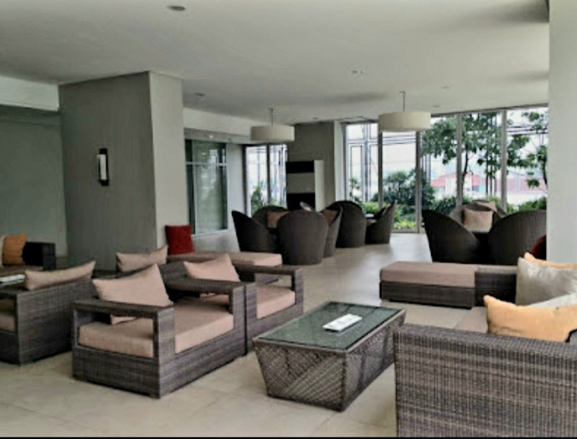 Studio Unit In Aspire Tower, Nuvo City, Quezon City