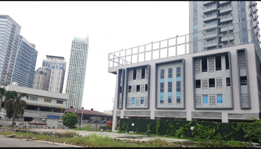 Studio Unit In Aspire Tower, Nuvo City, Quezon City