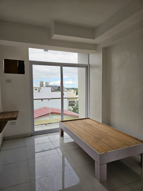 Studio Units in RL Luna Residences Premier, Quezon City