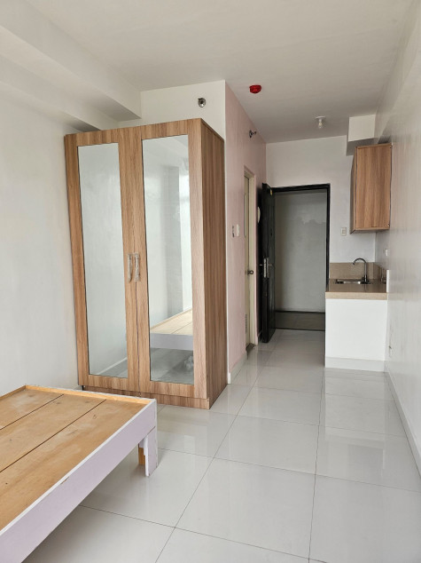 Studio Units in RL Luna Residences Premier, Quezon City