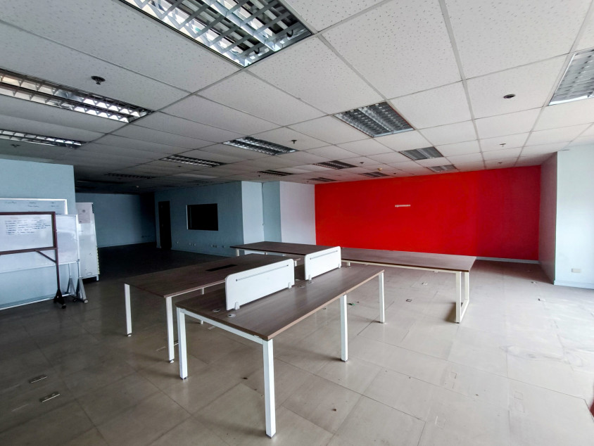Prime Office Space in Paragon Plaza, EDSA, Mandaluyong City