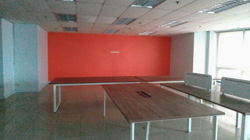 Prime Office Space in Paragon Plaza, EDSA, Mandaluyong City