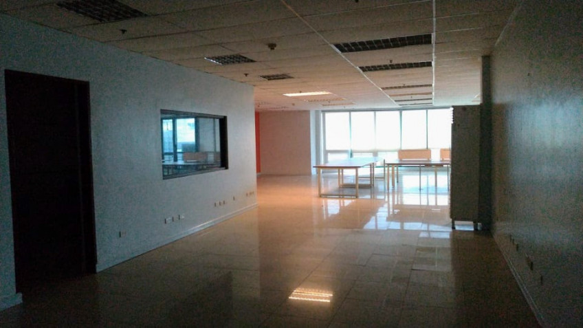 Prime Office Space in Paragon Plaza, EDSA, Mandaluyong City