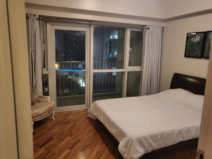 Fully-Furnished 1BR Condo with Parking at The Manansala Rockwell Makati