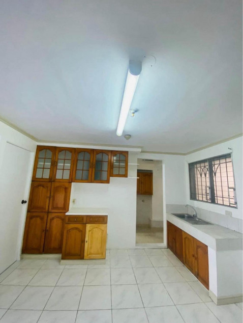 P1.8M ONLY! 2BR Premium Condominium in PASIG for sale! (owner going abroad)