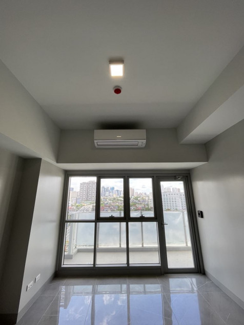 Picture Idea: Ultra High End Condominium In Bgc