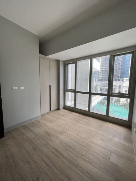 Ultra High End Condominium Rentals Reference: Ultra High End Condominium In Bgc