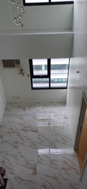 Condo Unit For Rent At The Fort Residences BGC