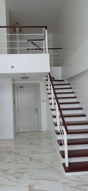 Condo Unit For Rent At The Fort Residences BGC