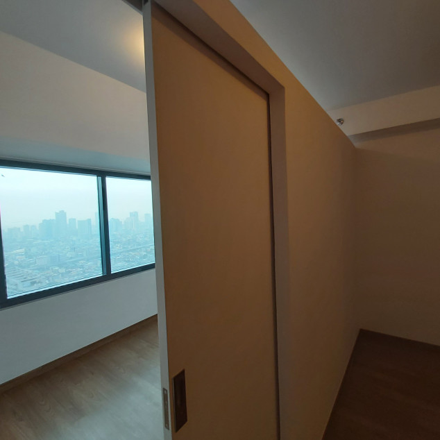 For Rent Brand New, 1 Bedroom Studio Unit In The Rise Makati