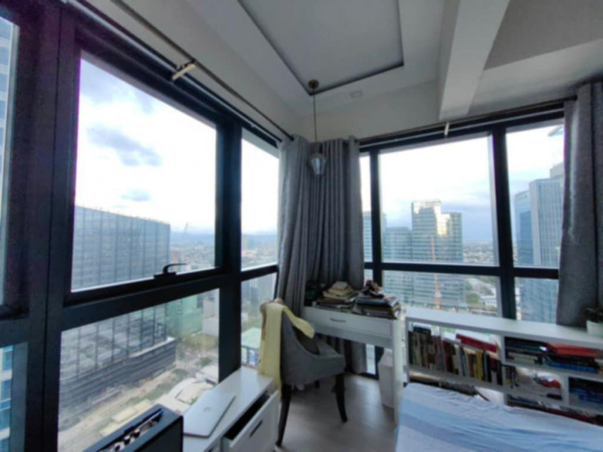 For Rent: 2 Bedroom Condo Unit At Uptown Ritz Residences BGC, Taguig