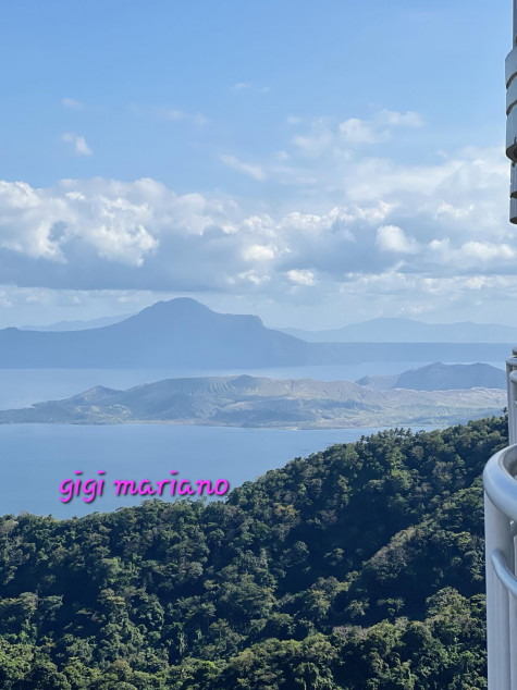 Tagaytay Prime Condo Taal Lake view One BR