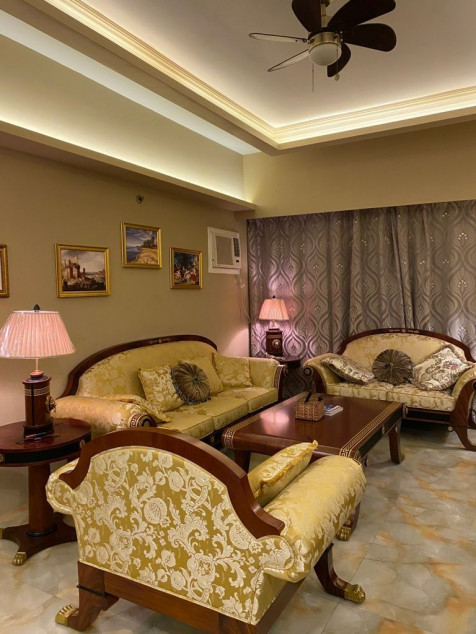 For Rent: Elegant 1-Bedroom with Parking at Paseo Parkview Suites, Salcedo Village, Makati City