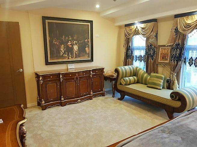 For Rent: Elegant 1-Bedroom with Parking at Paseo Parkview Suites, Salcedo Village, Makati City