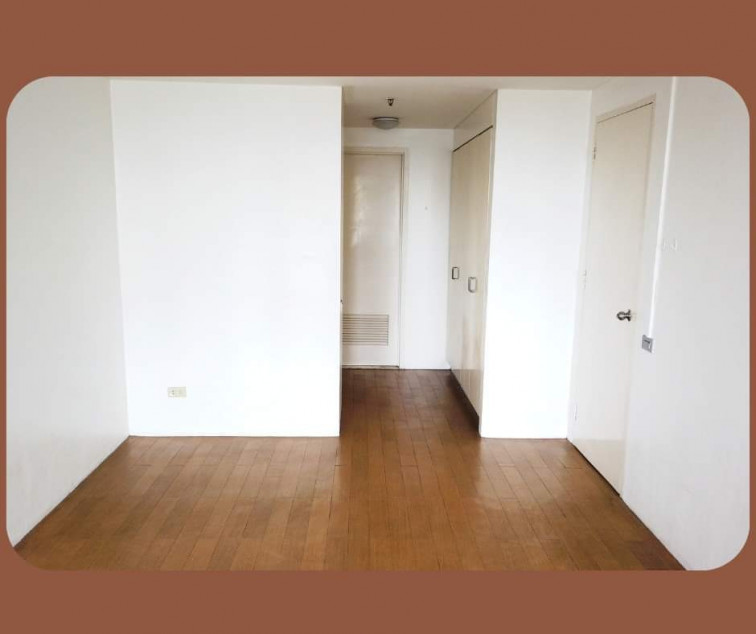 For Rent Spacious 1 Bedroom in Renaissance 2000 Tower, Meralco Avenue, Pasig City