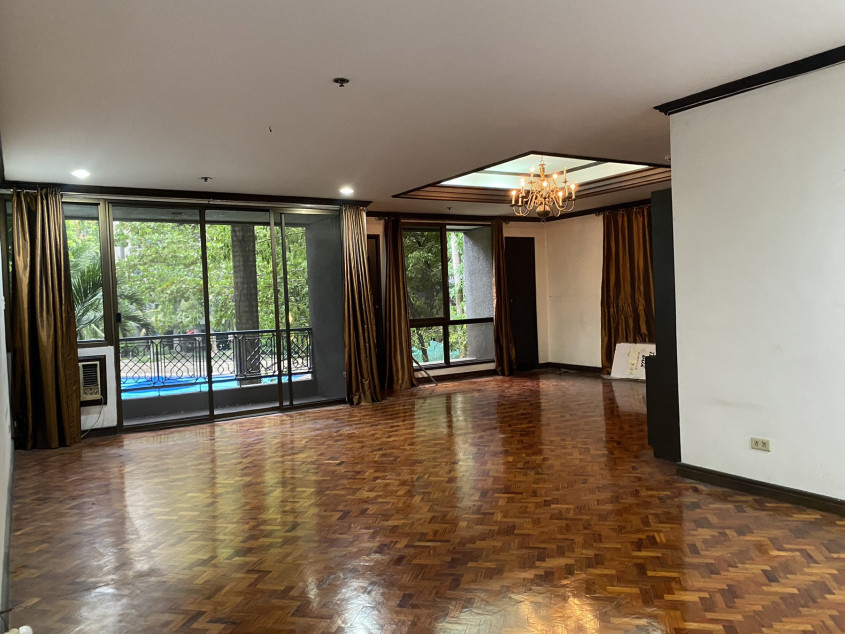 Alexandra Condominiums Along Meralco Ave, Ortigas Business District, San Antonio, Pasig City