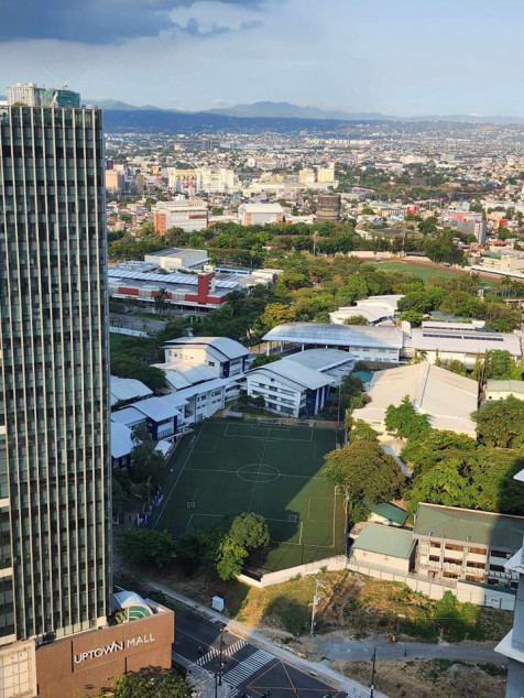 RFO Clean Title 1 Bedroom Condo Unit For Sale At Avida Towers 34th Street BGC Taguig