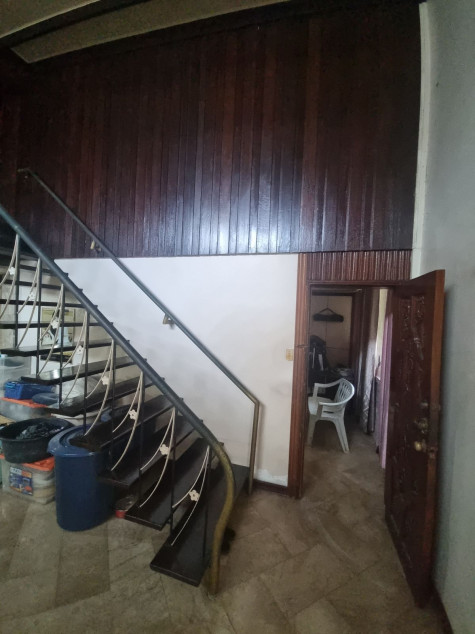 Residential Lot With Dated House In San Antonio Village Makati City