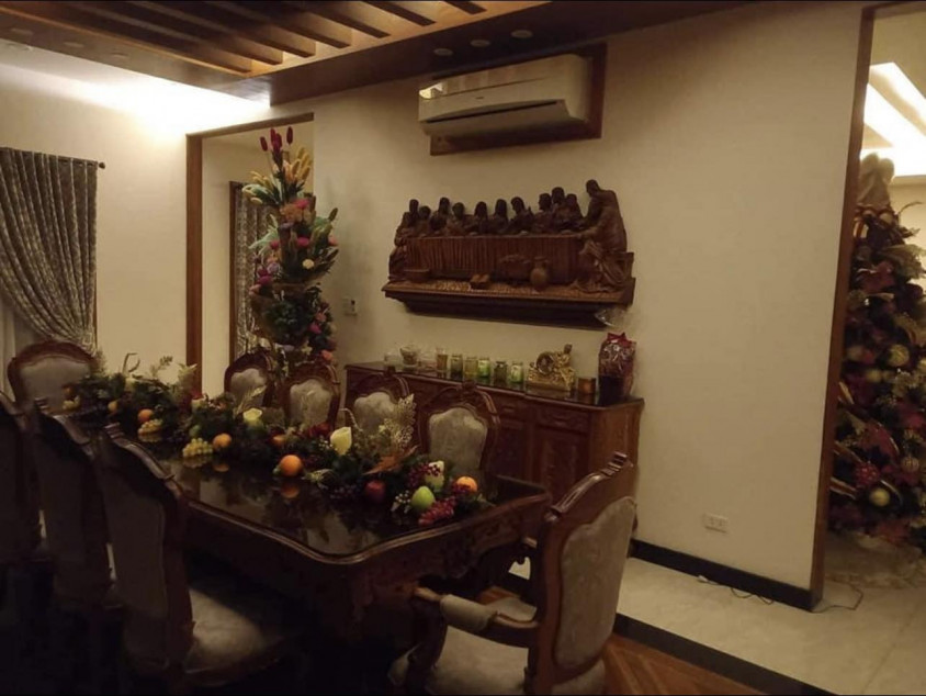 Mansion In Angeles City, Pampanga For Sale