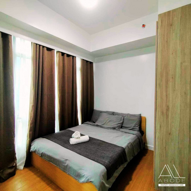 For Rent: Furnished 1-Bedroom Unit In Salcedo Square Residences Makati