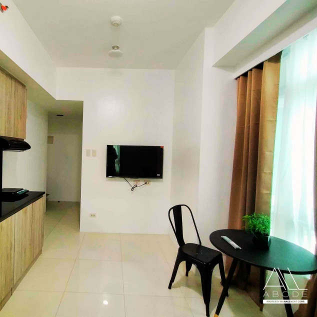 For Rent: Furnished 1-Bedroom Unit In Salcedo Square Residences Makati