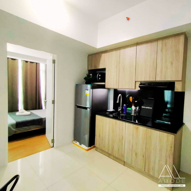 For Rent: Furnished 1-Bedroom Unit In Salcedo Square Residences Makati