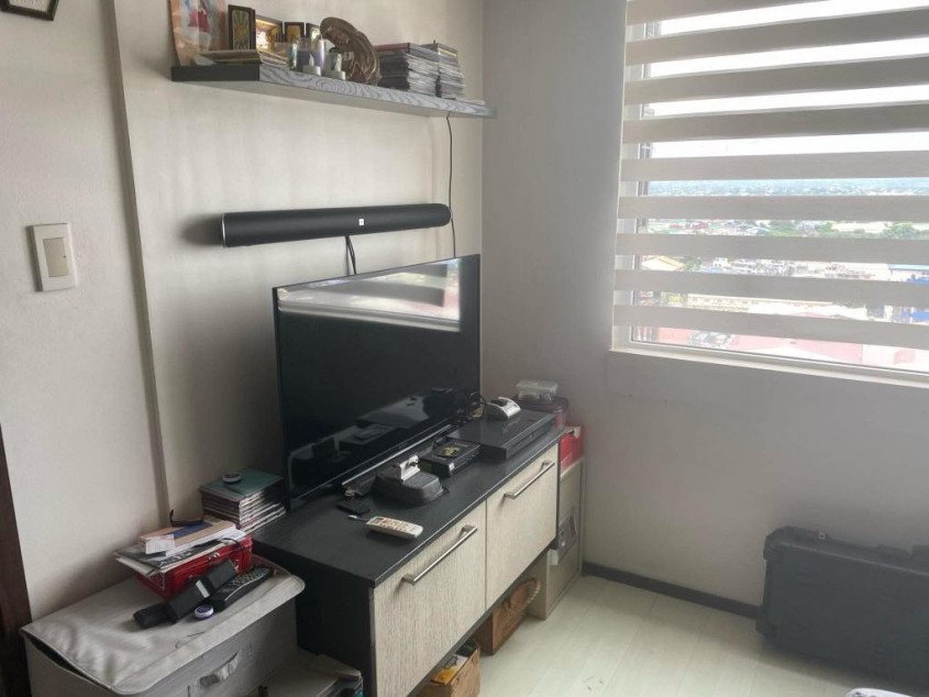 For Sale: 1 Bedroom Unit At Circulo Verde Ibiza Tower Quezon City