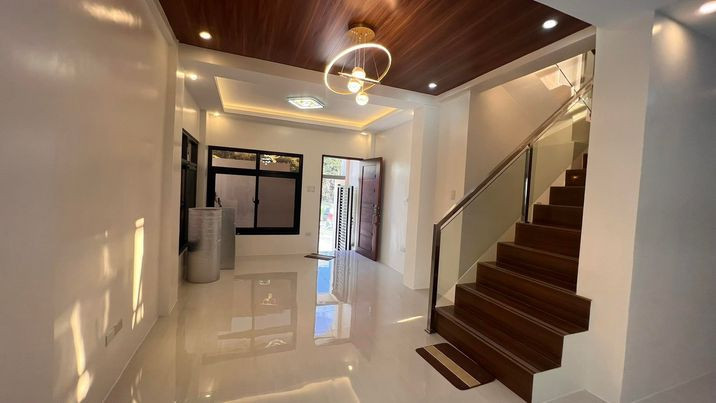 3 Bedroom House And Lot In Monteverde Royale Taytay Rizal