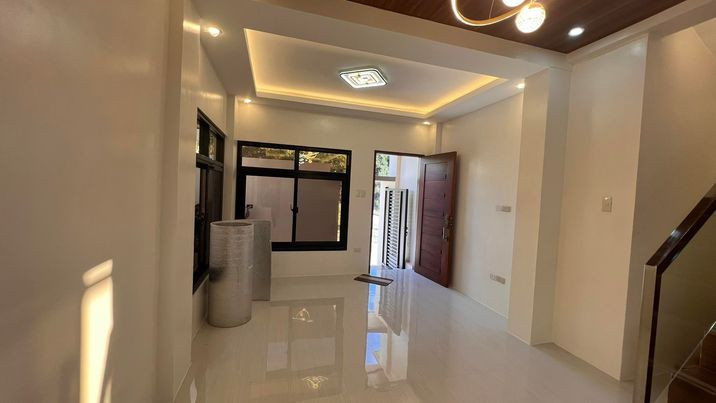 3 Bedroom House And Lot In Monteverde Royale Taytay Rizal