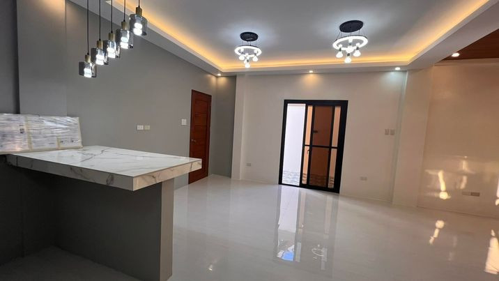 3 Bedroom House And Lot In Monteverde Royale Taytay Rizal