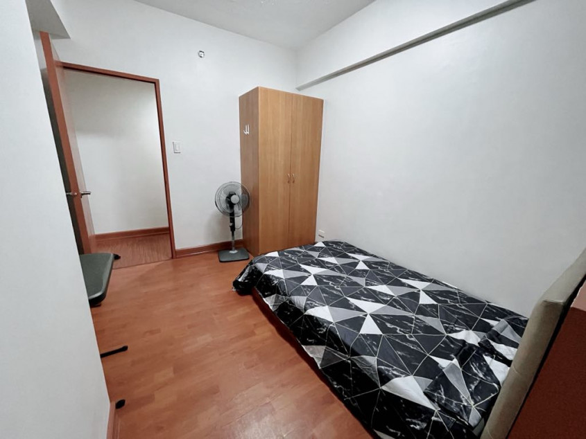 For Rent 3 Bedroom Condo Unit In Forbeswood Parklane